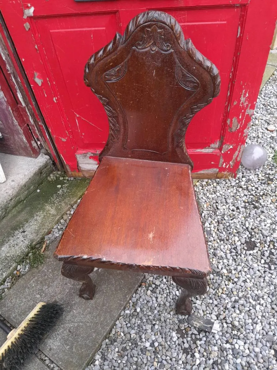 Vintage hall chairs - Image 3