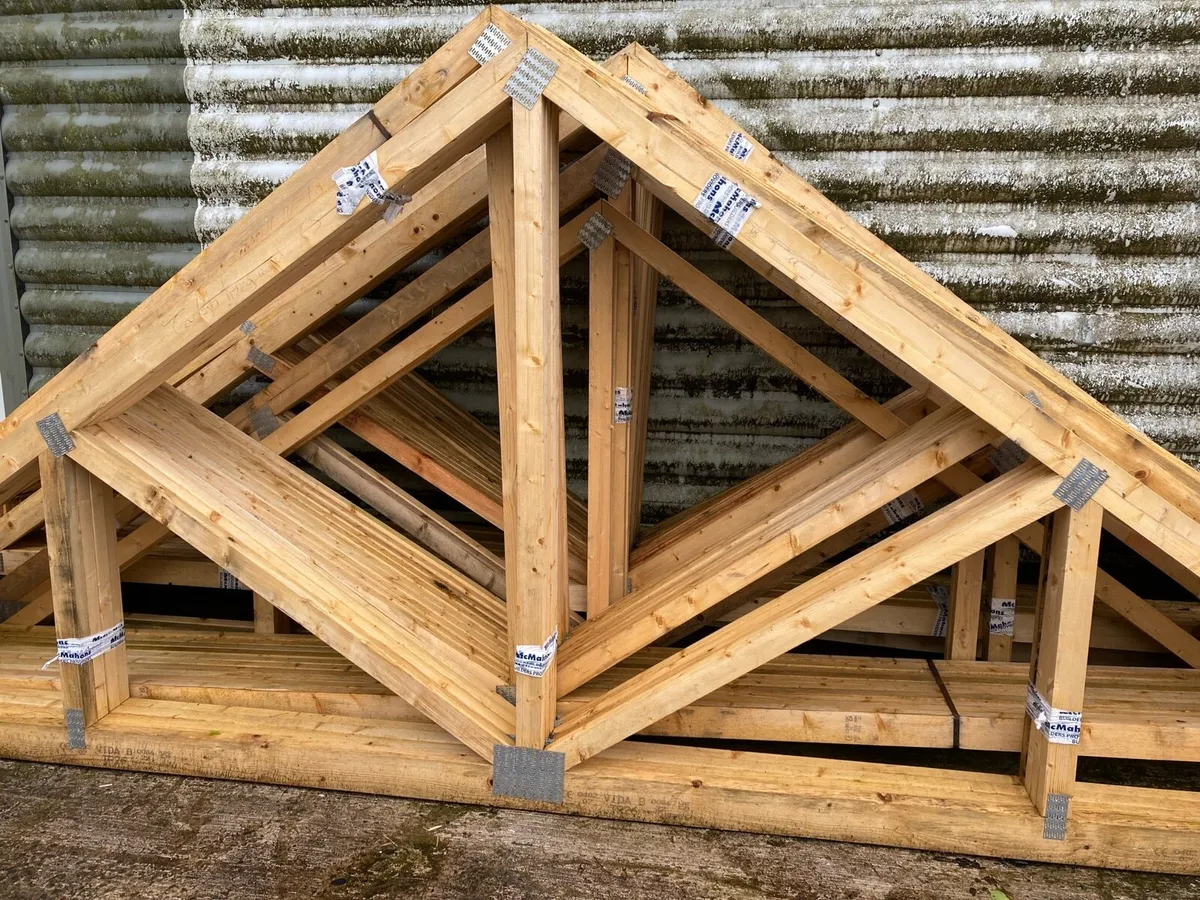 Roof trusses - Image 1