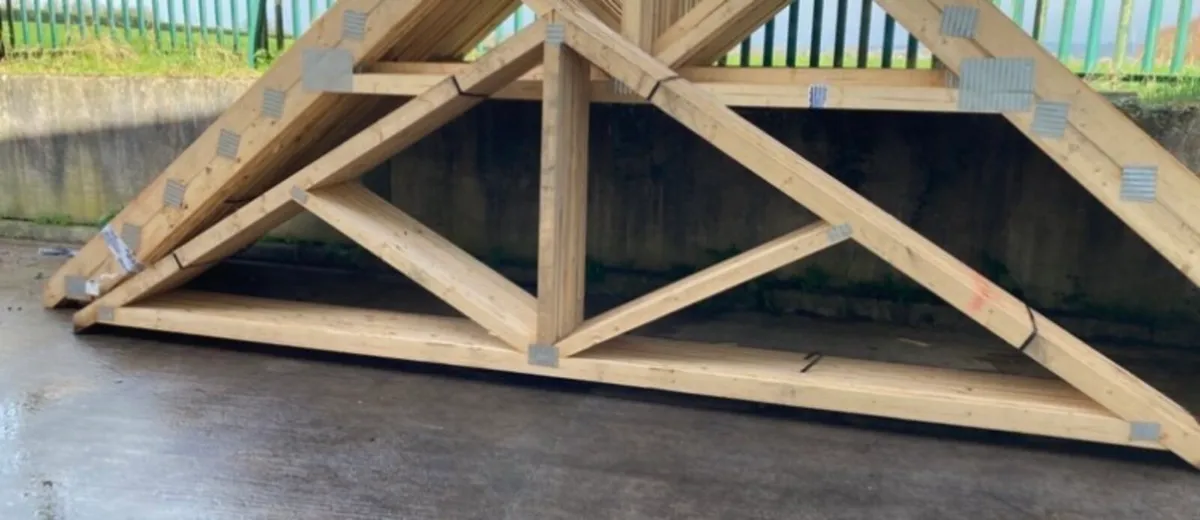 Roof trusses - Image 3
