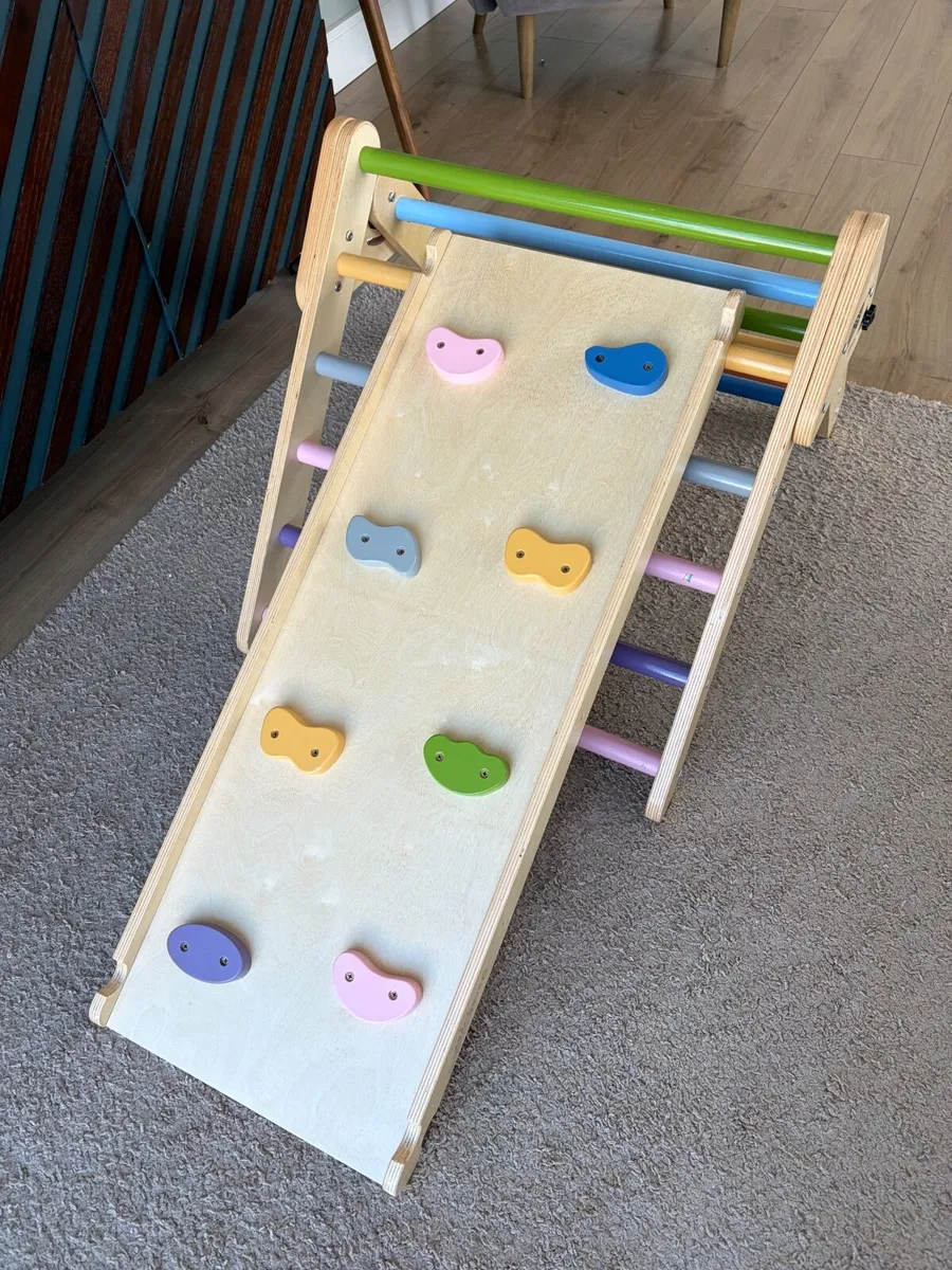 Montessori Climbing Frame - Image 1