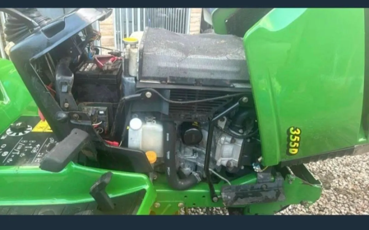John deere 335 diesel - Image 4