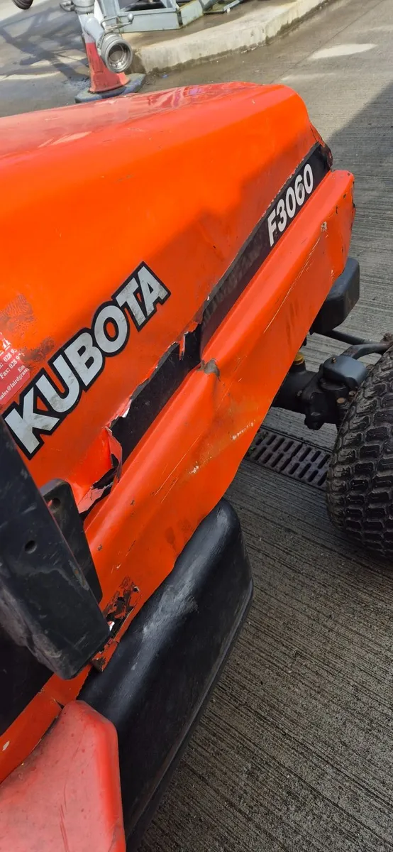 Kubota f3060 - Image 2