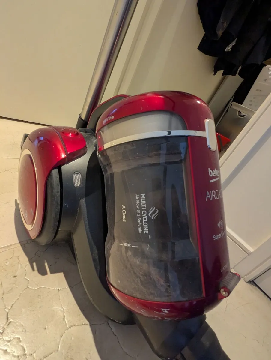 Beko vacuum cleaner - Image 2