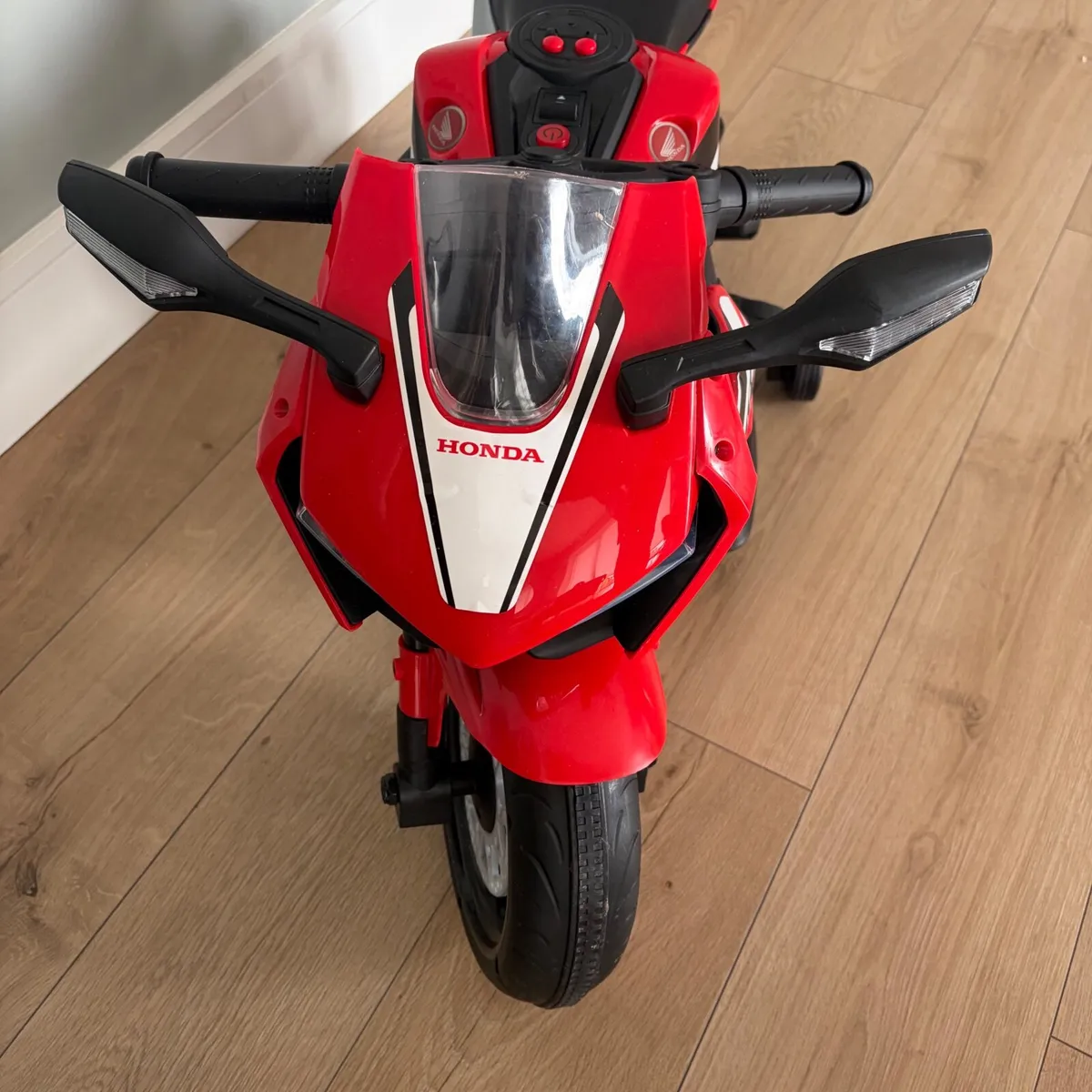 Electric motorbike - Honda CBR Motorcycle 6V Elect - Image 2