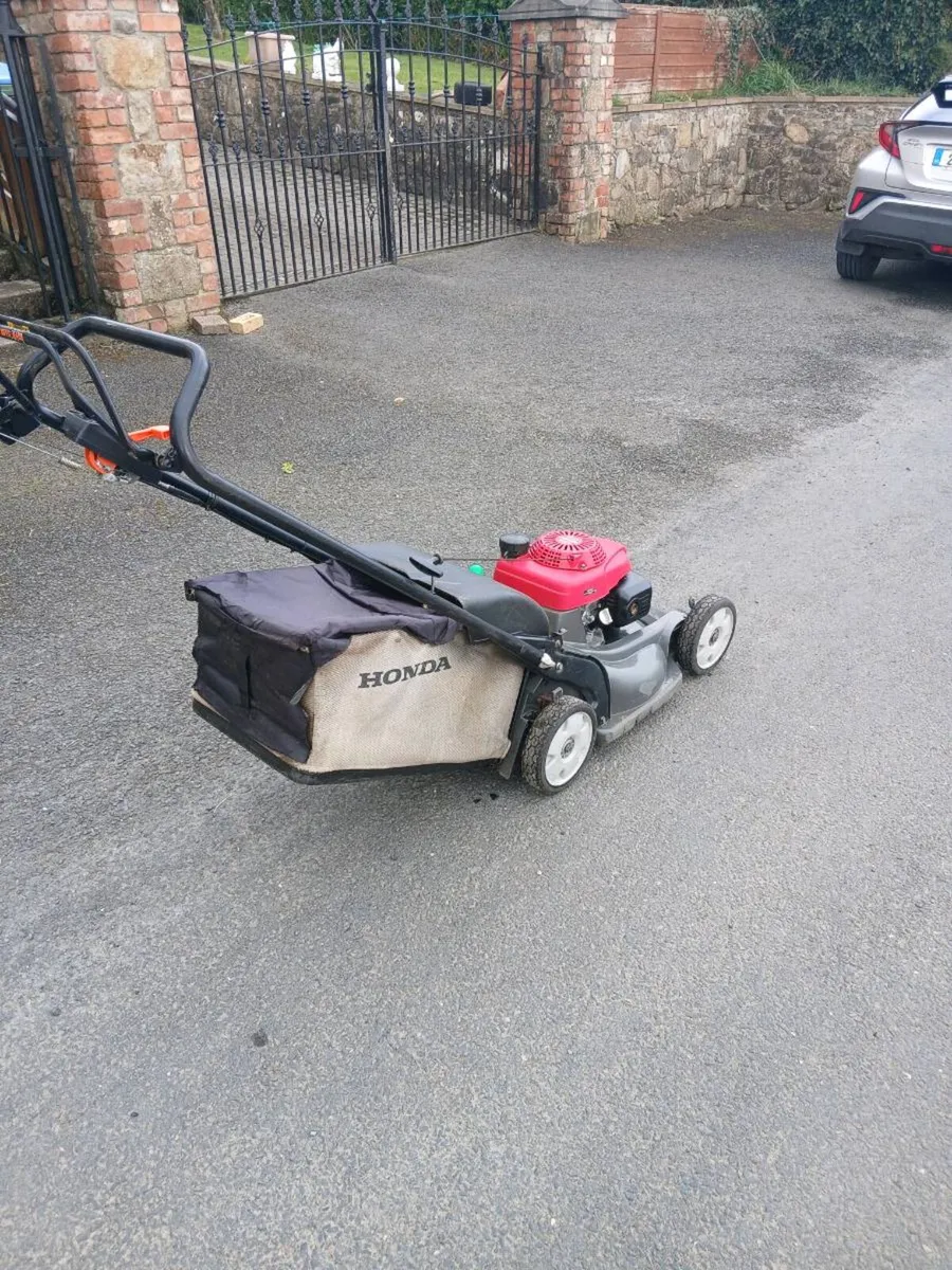 Lawnmower - Image 3