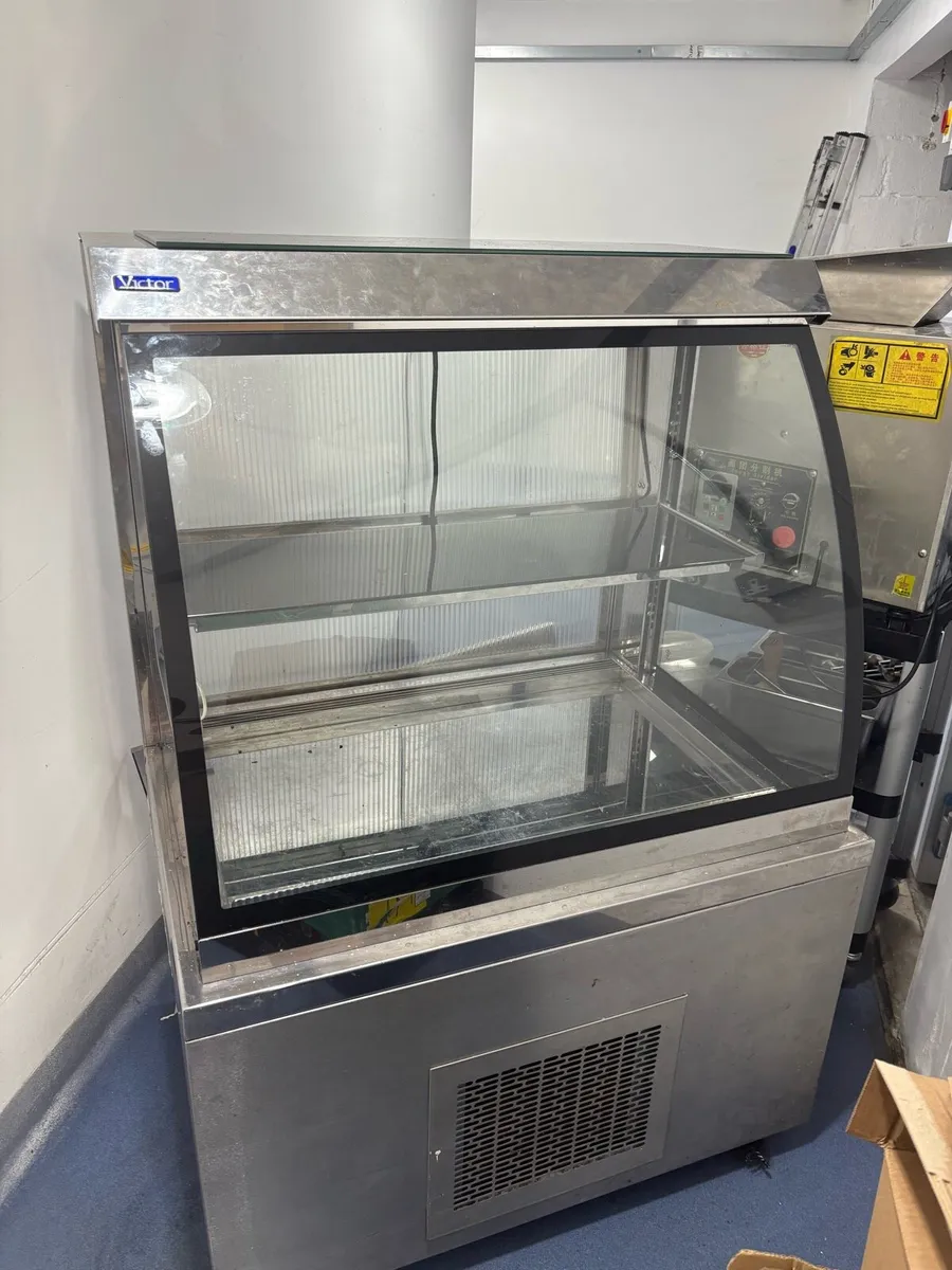 Display fridge - Image 2