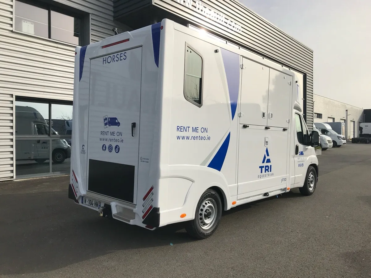 3.5T 2-Horse Box - Image 4