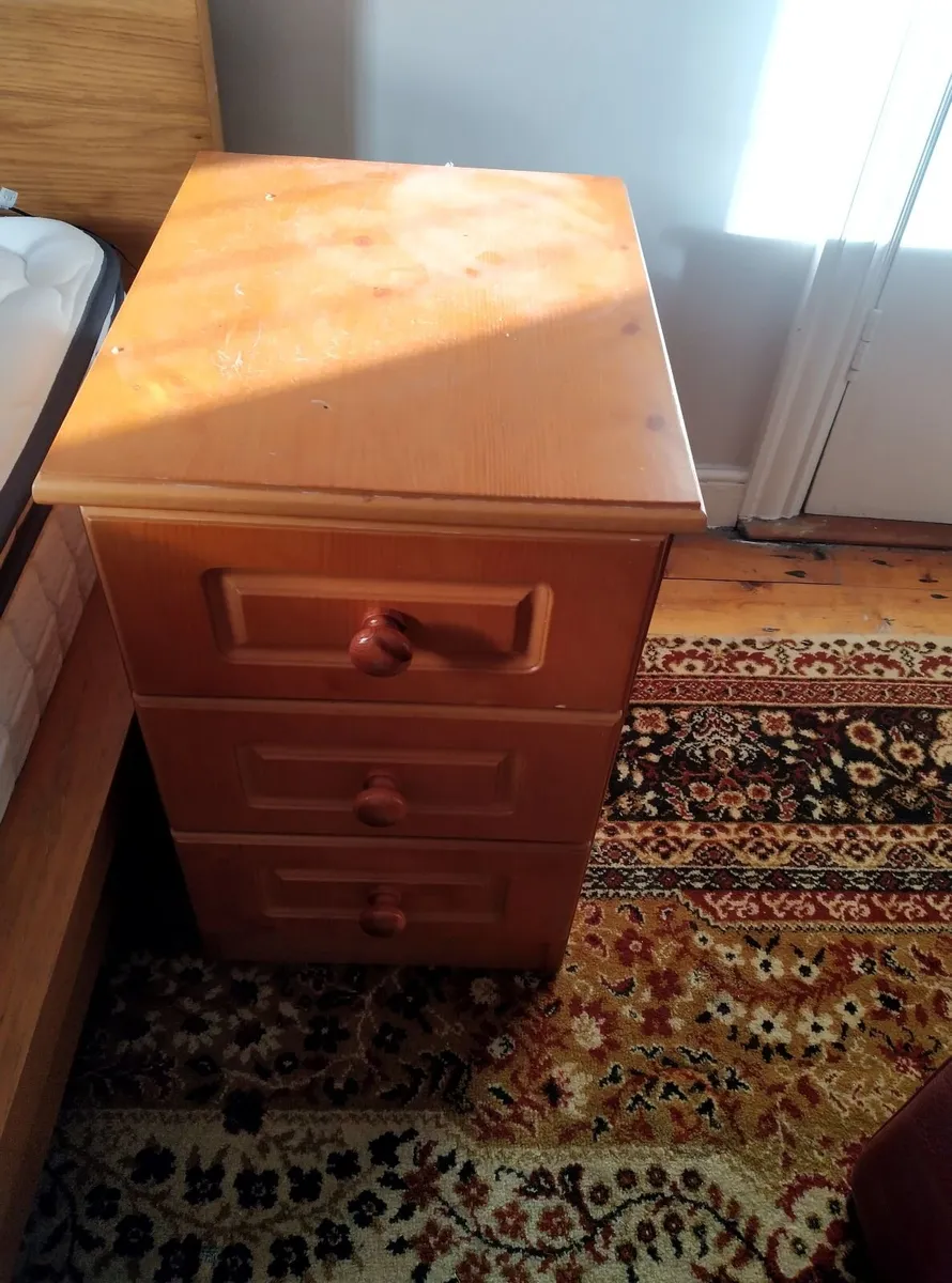 Bedroom furniture for sale - Image 4