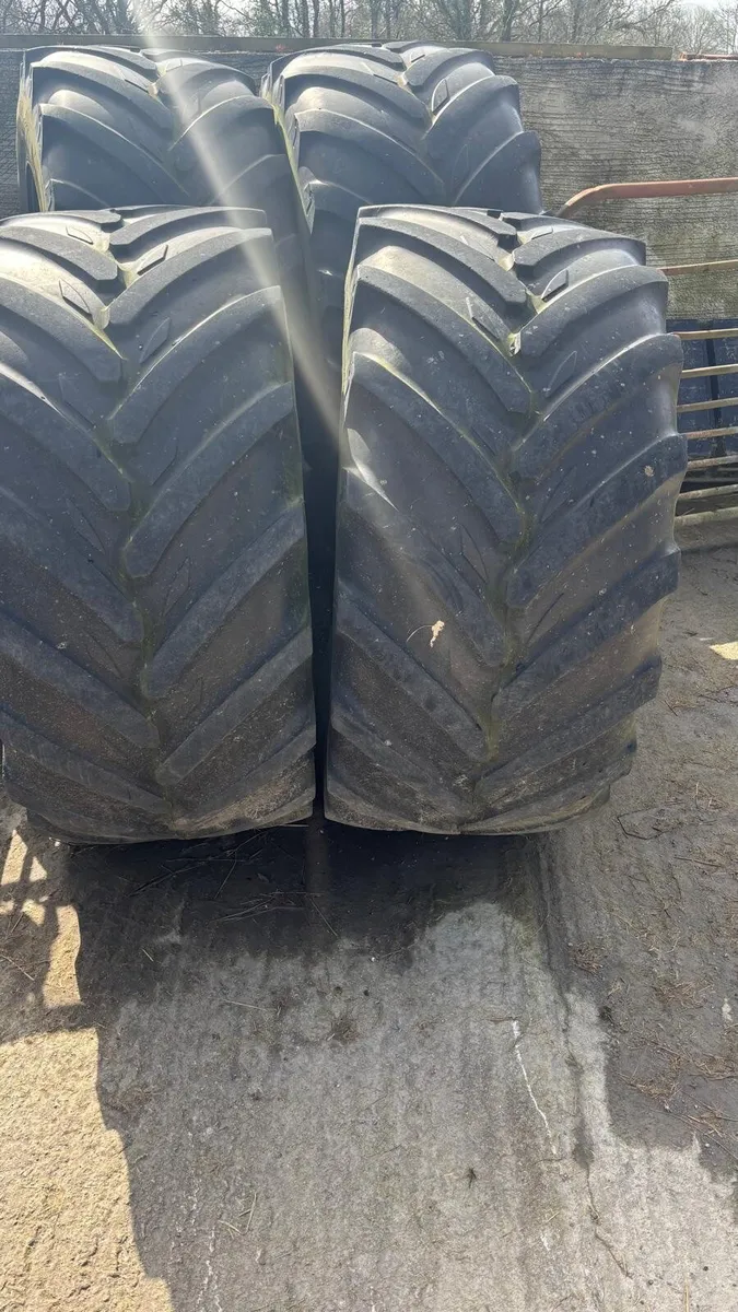 Tractor tyres - Image 1