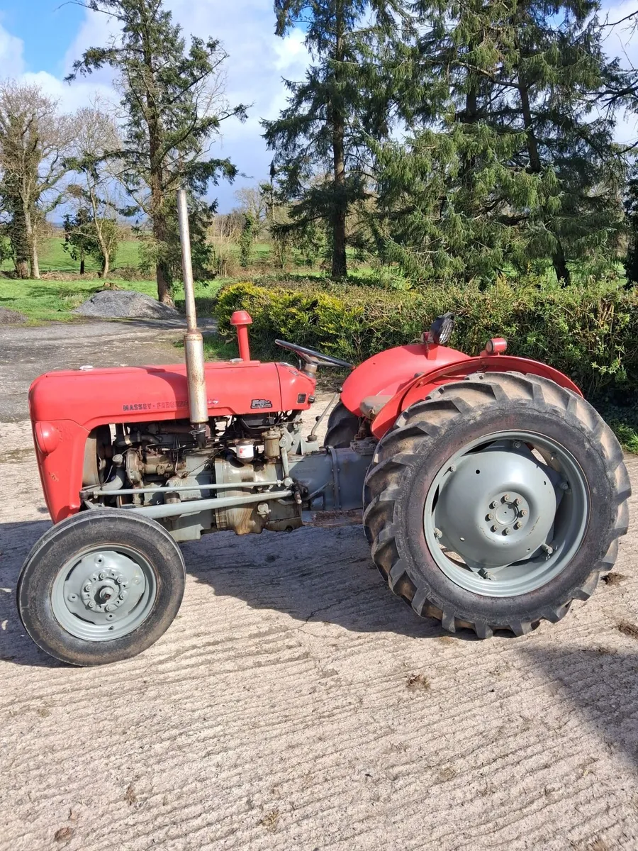 Massey 35x tractor - Image 4