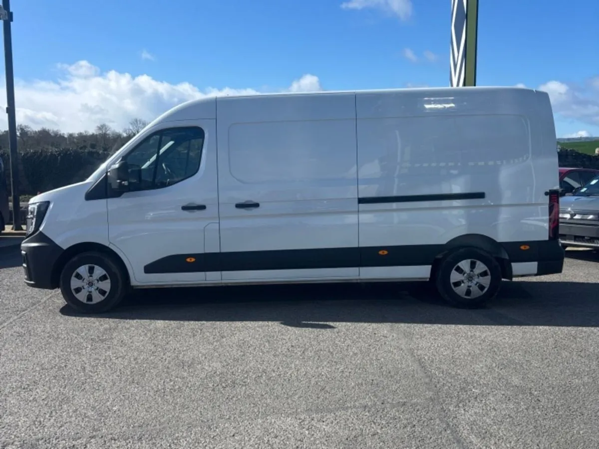 Renault Master 150BHP LWB MASTER - Image 4