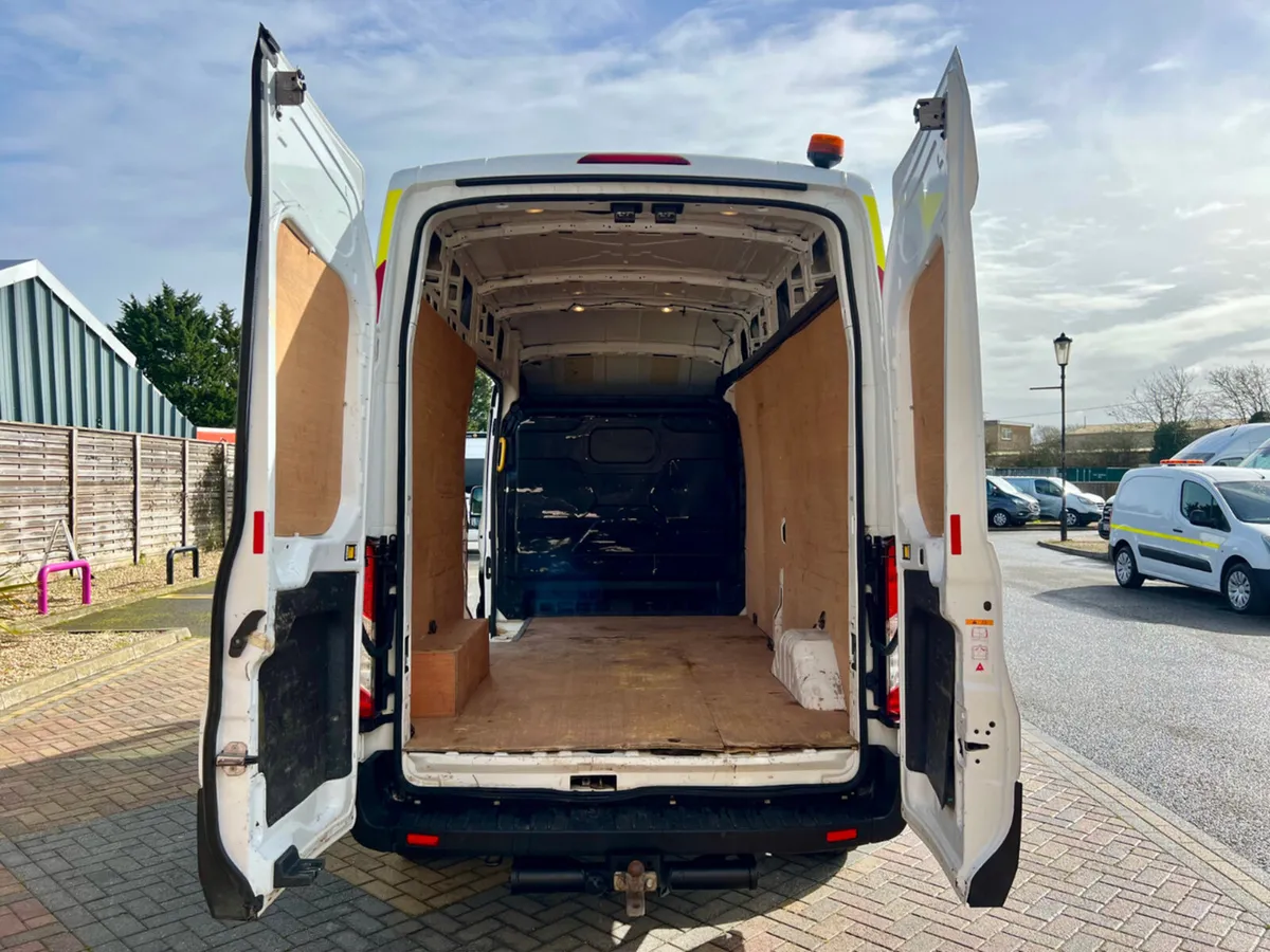 2022 Ford Transit High Roof Panel Van - Image 3