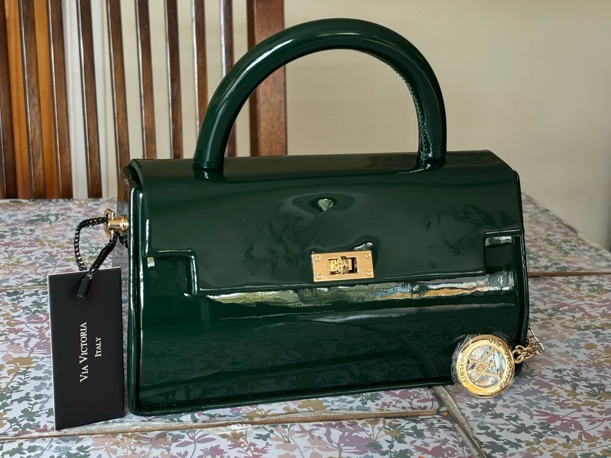 Via Victoria Green handbag - Image 1