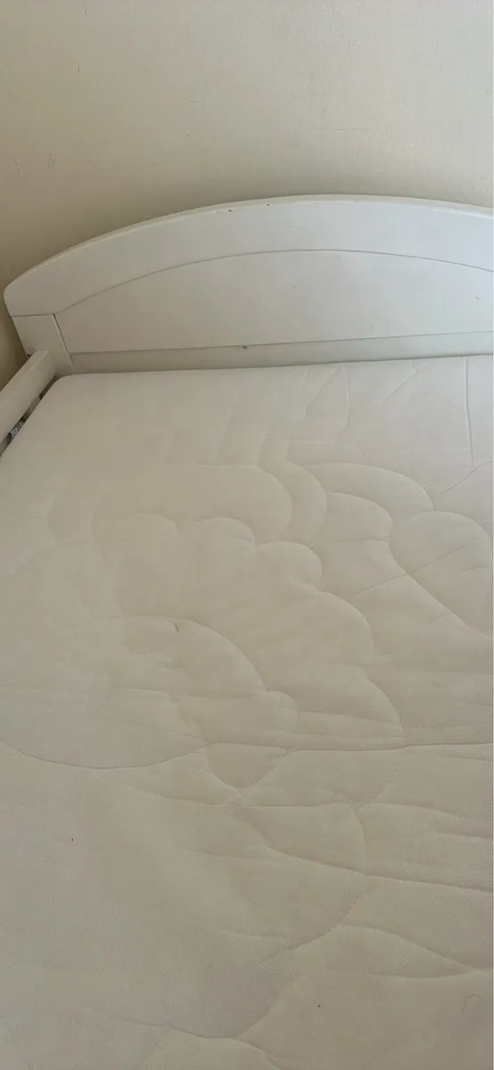 Toddler bed - Image 3
