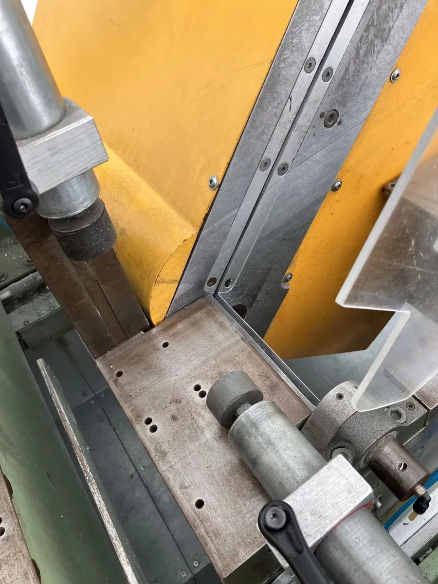 Rapid DGL 200E  Saw - Image 3