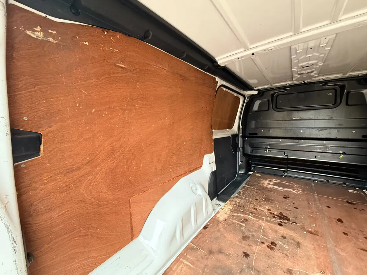 2020 Vauxhall Vivaro Panel Van - Image 3