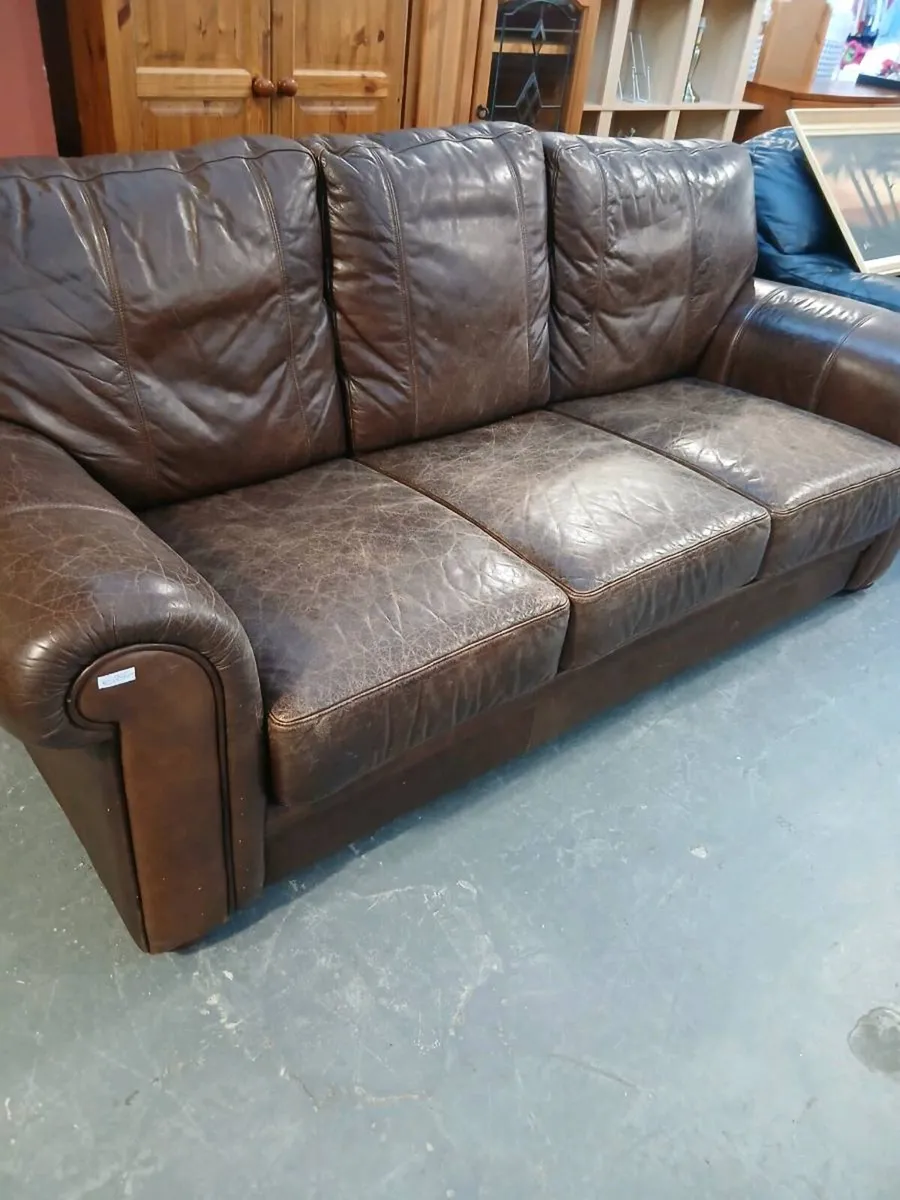 Distressed Leather 3 Seater - Image 3