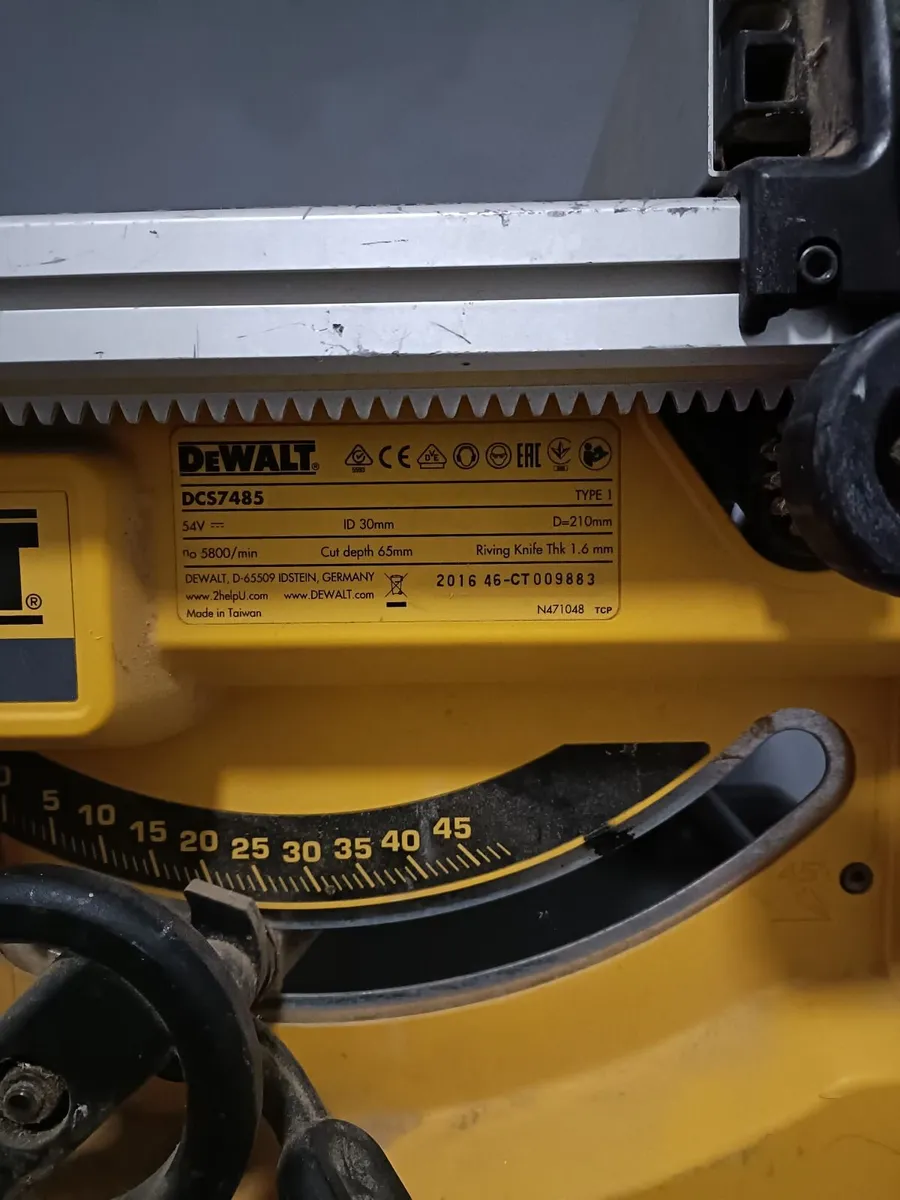 DeWalt table Saw - Image 2