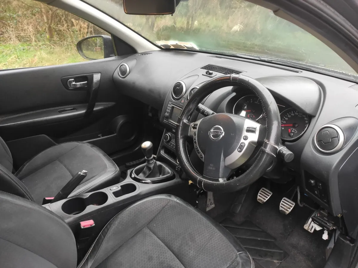 2013 Nissan Qashqai+2 1.5 dCi - Image 1