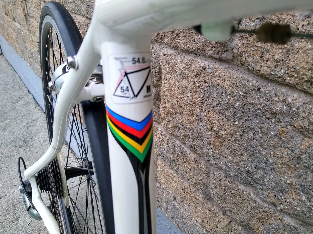 Specialized Allez Sport Bike - Image 2