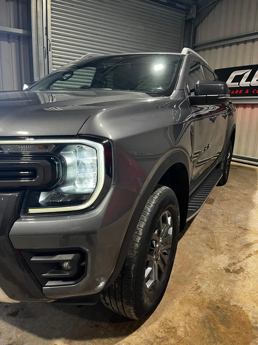 Ford Ranger 2023 Wildtrak Auto, FSH, 1 Owner - Image 3