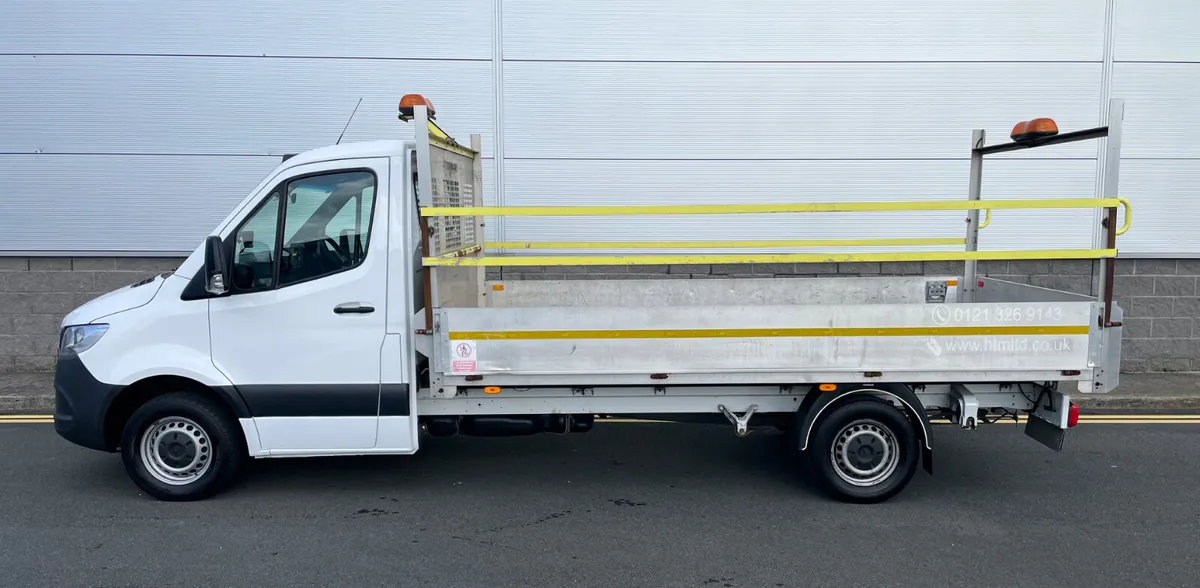 2021 Sprinter 315 LWB Dropside RWD - Image 4