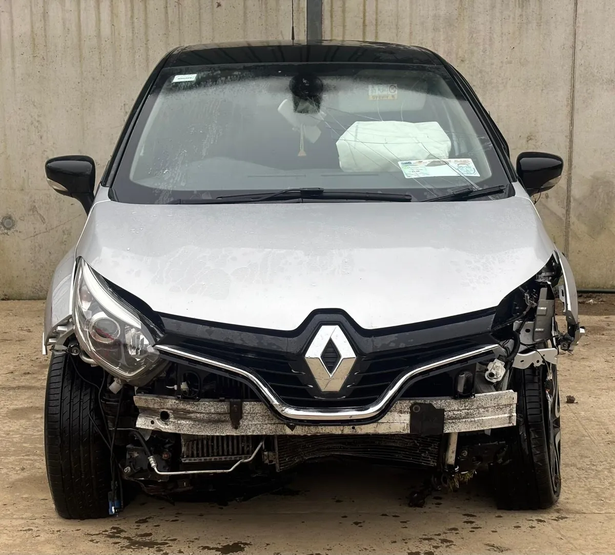 2014 Renault Captur parts - Image 1