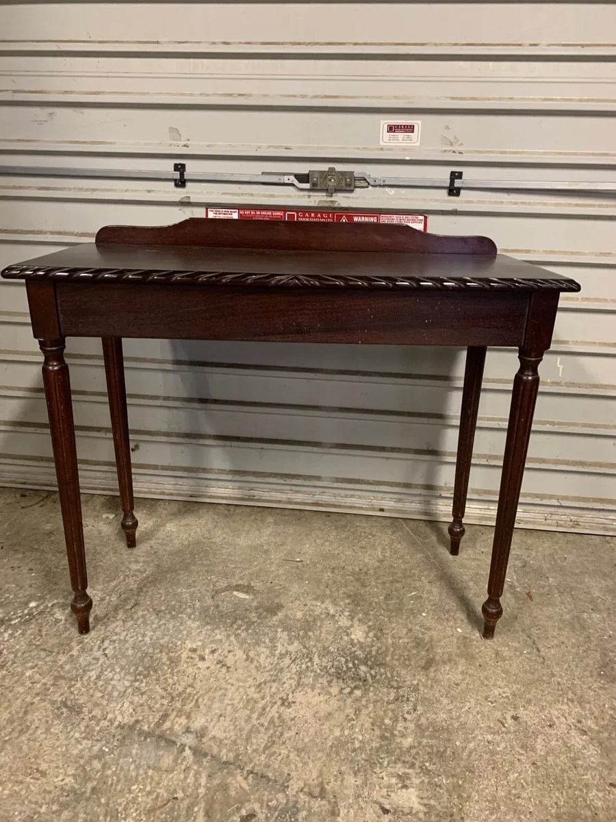 Lamp/Hall Table - Image 1