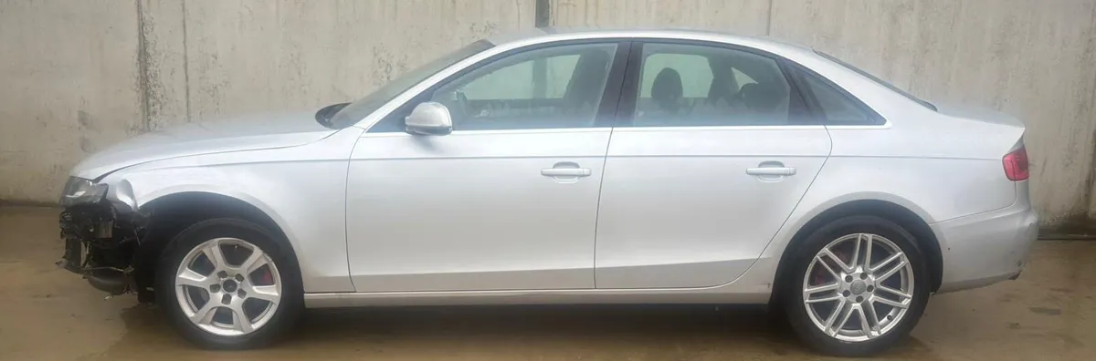 2011 Audi A4 parts - Image 3