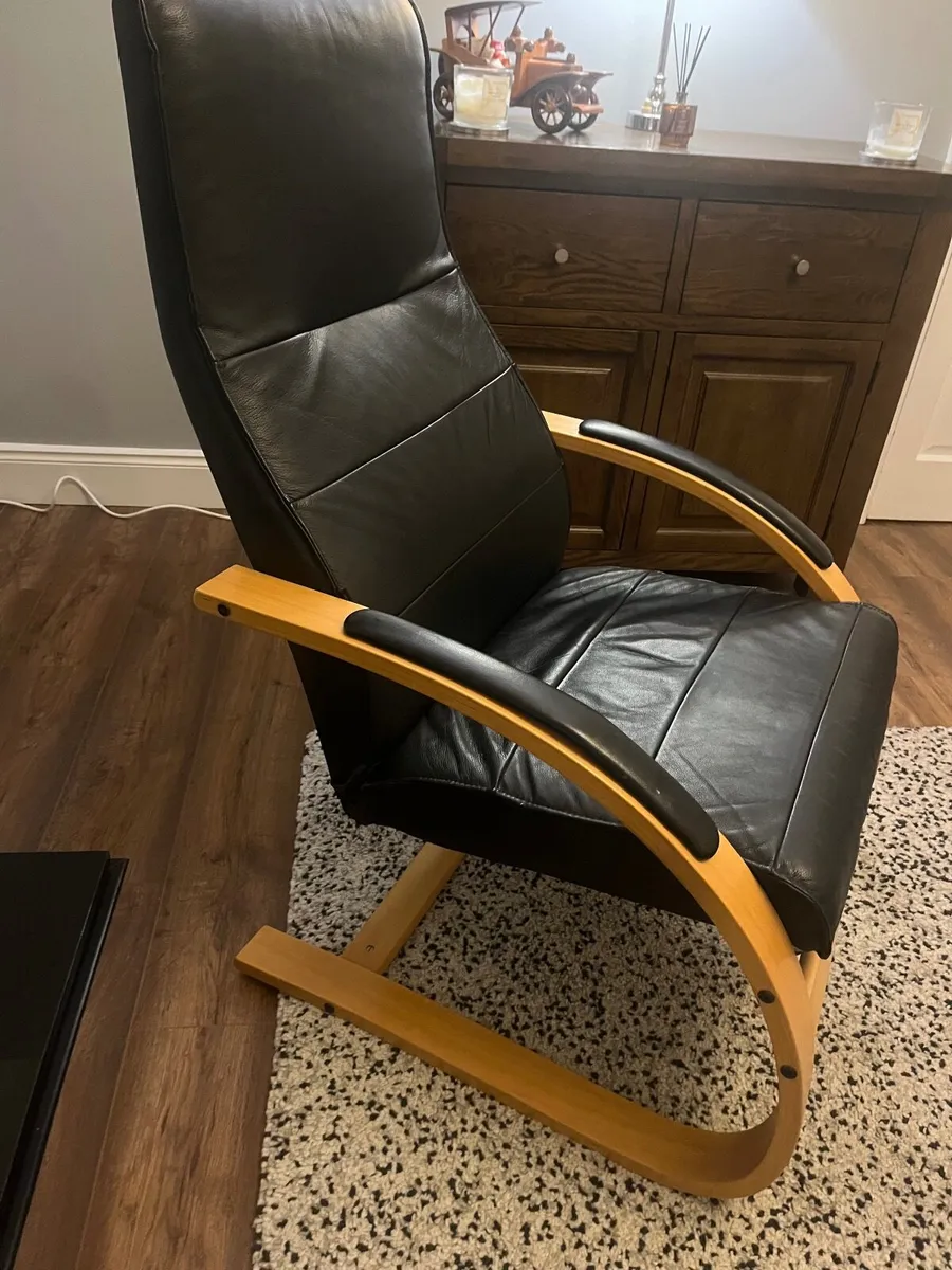 Relaxing Chair - Image 2