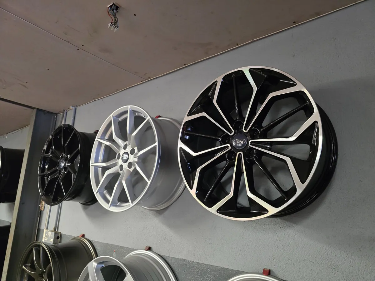 **Special** 18" Ford Focus Alloys - Image 2