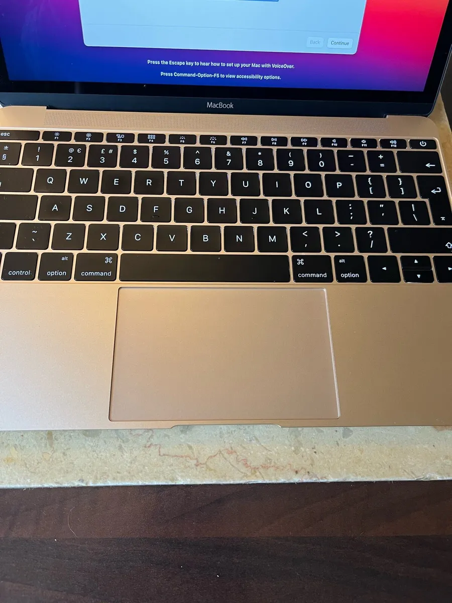 MacBook Pro - Image 4