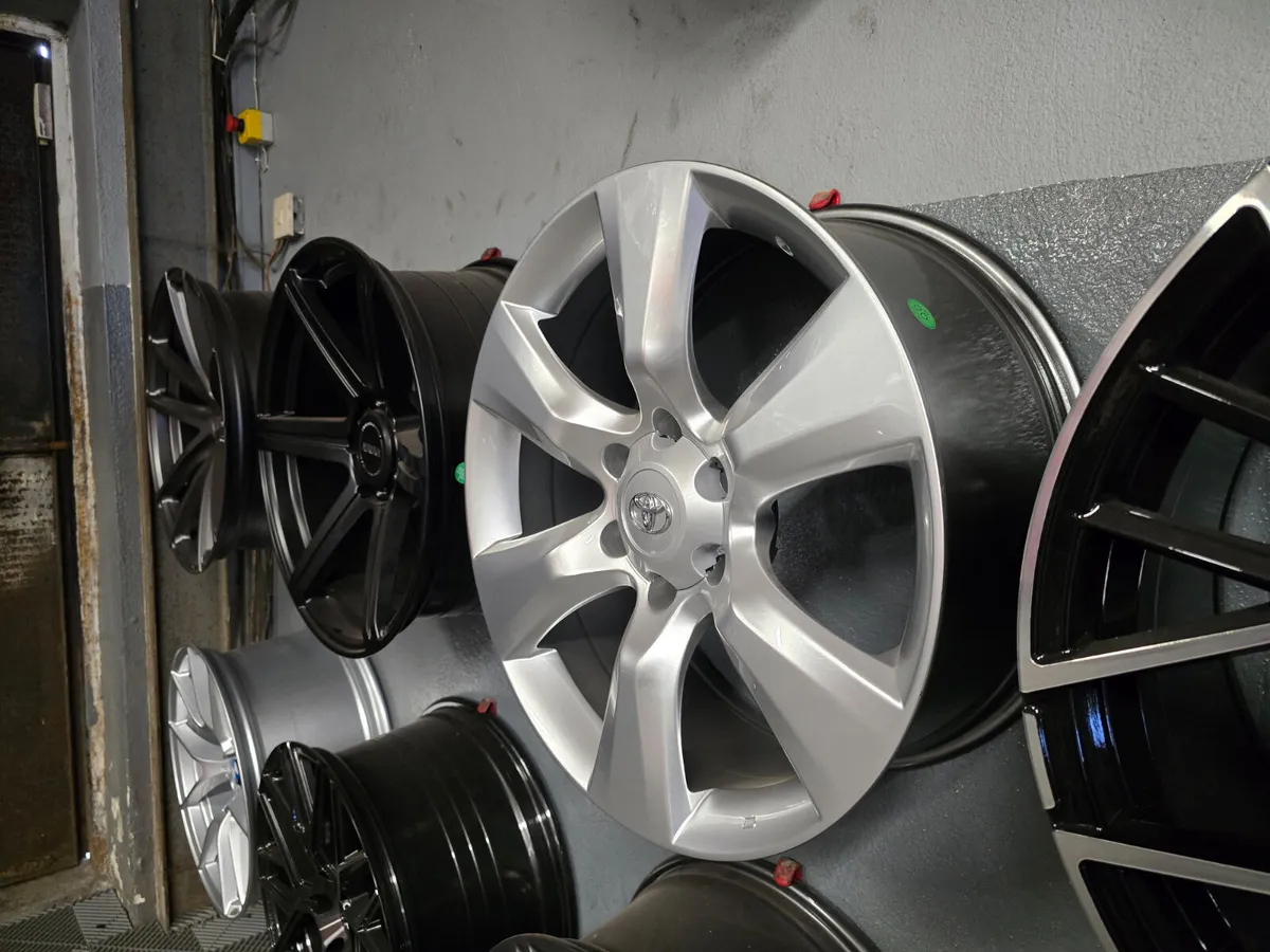 **Special** 20" Toyota LandCruiser Alloys