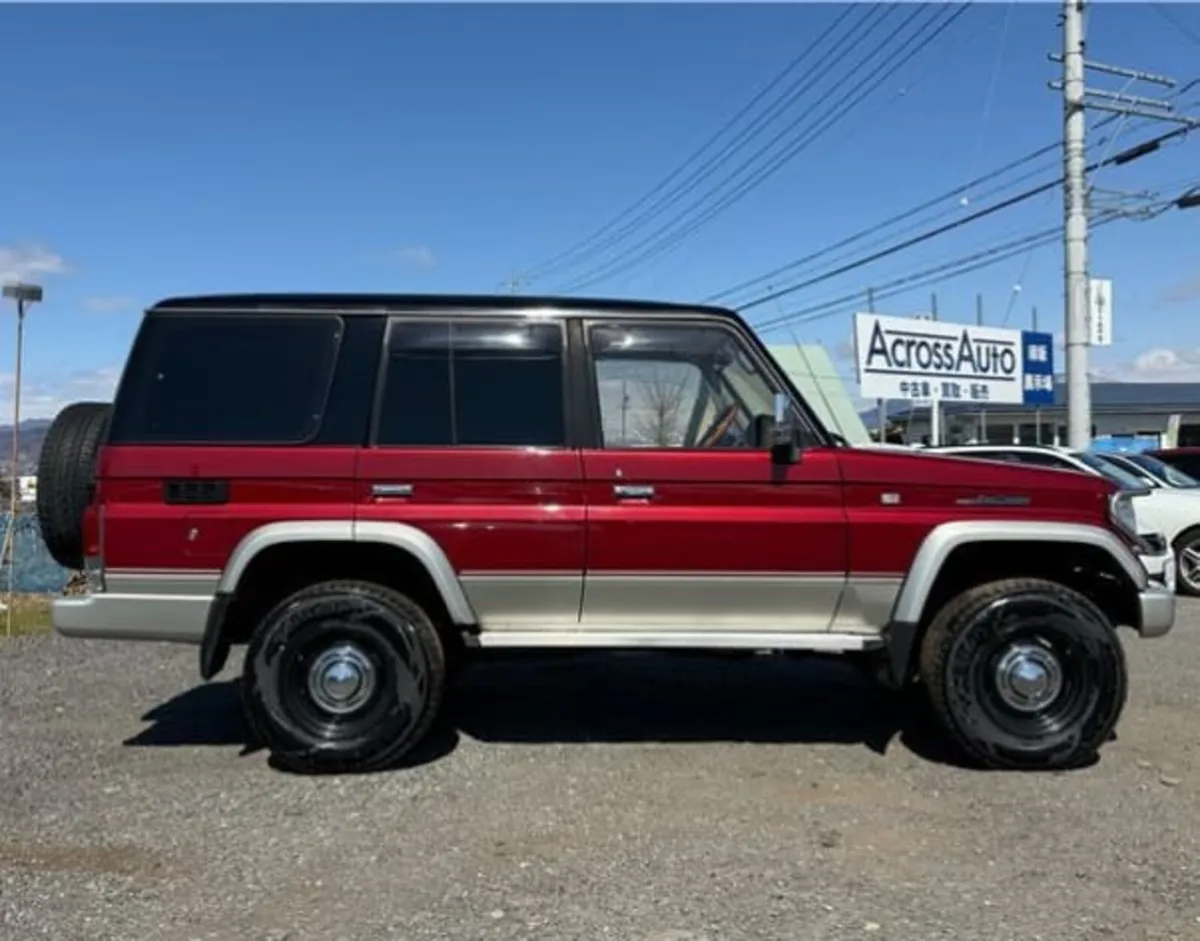 Toyota Landcruiser 3.0 Diesel 7 Seats Auto - Image 3