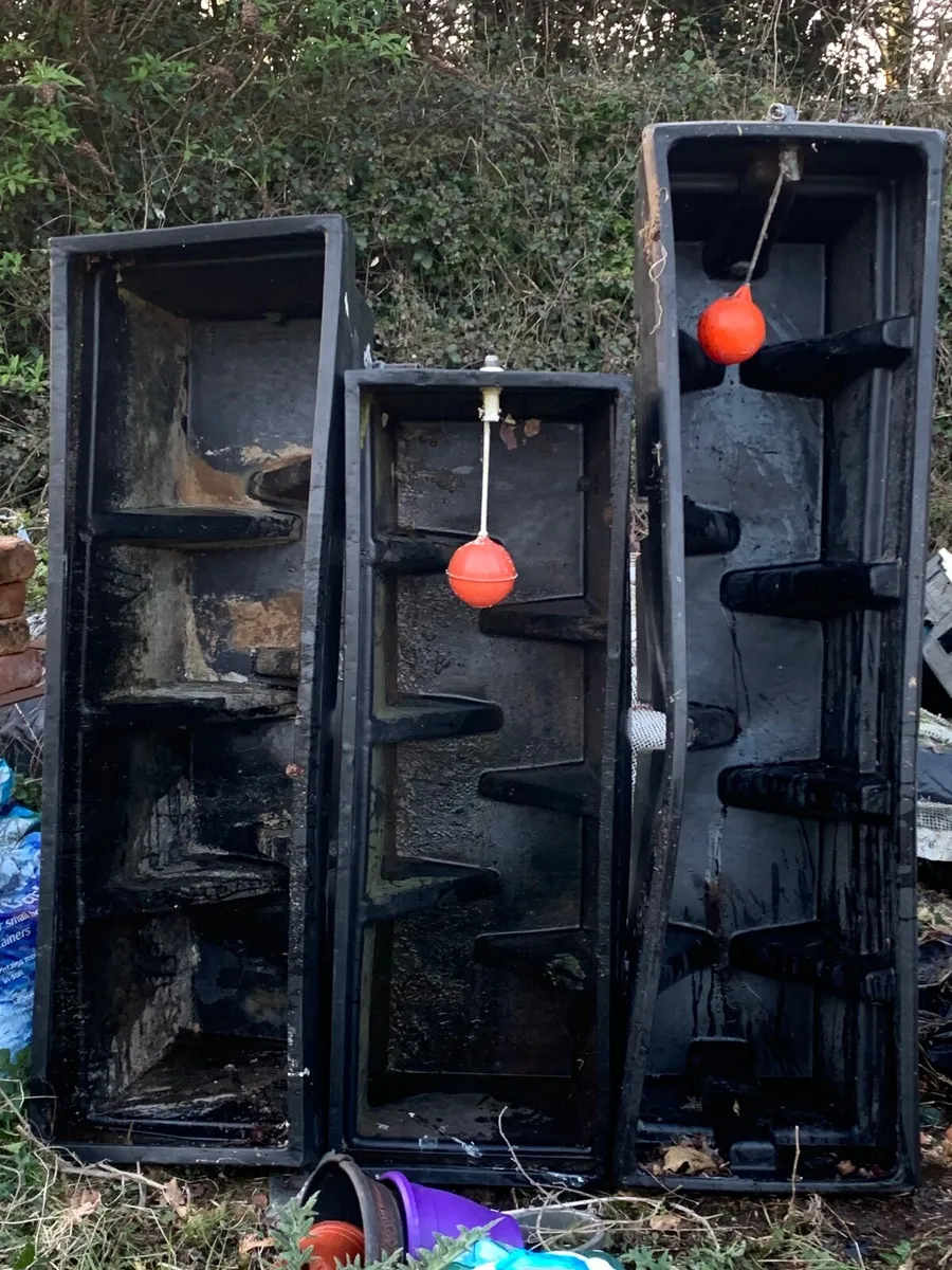 Water storage tanks - Image 1