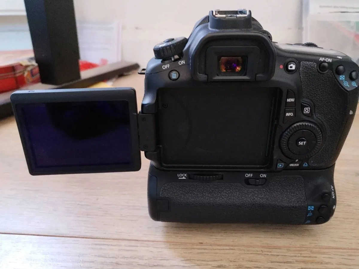 Canon 60D - Image 2