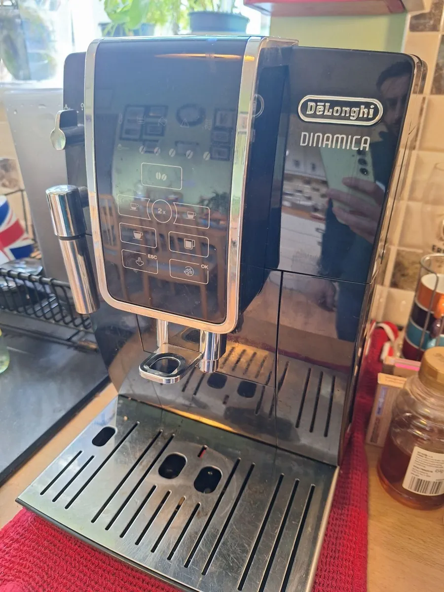 Coffee machine Delonghi Dinamica - Image 1
