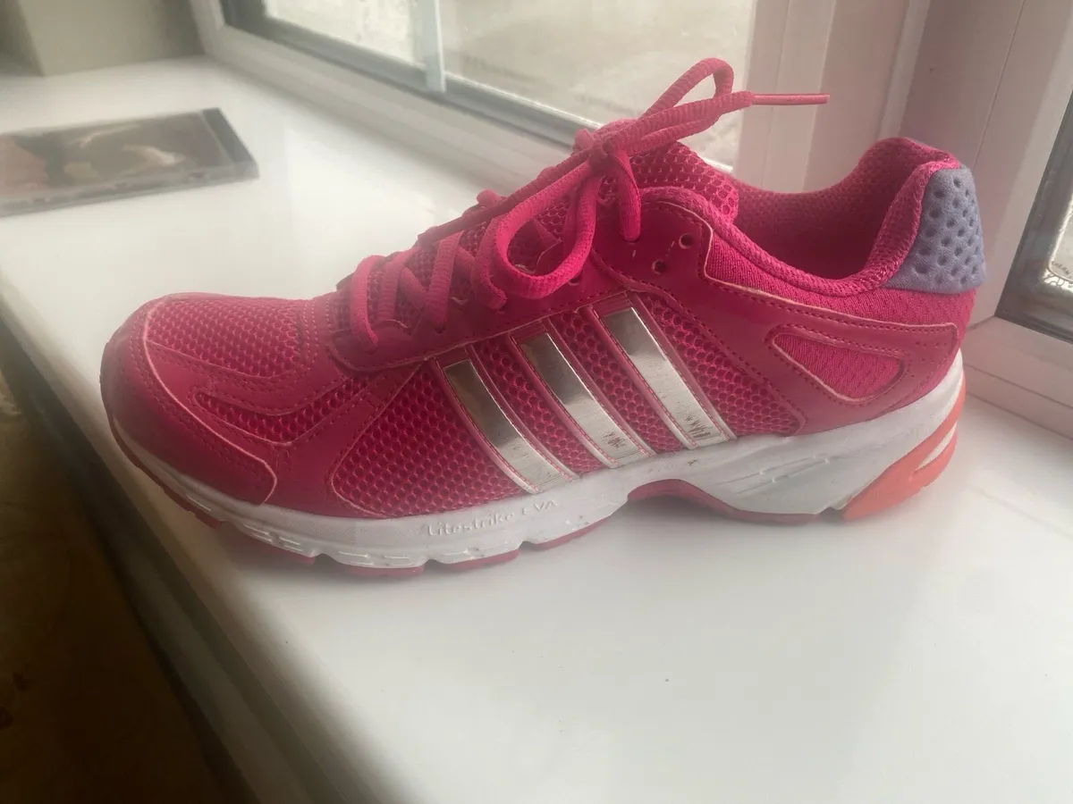 Nike runners - Image 1