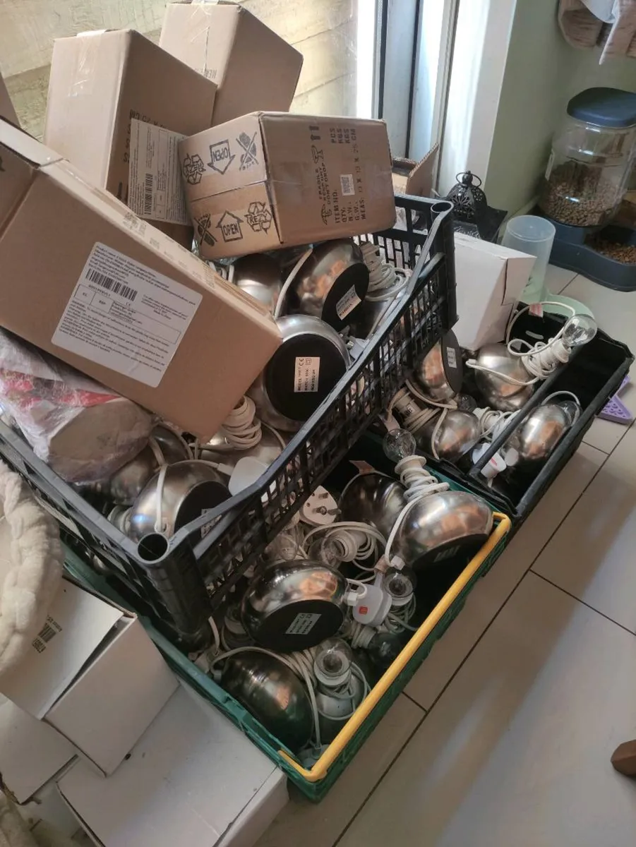 65 Bedside Lamps and 25 shades - Image 3