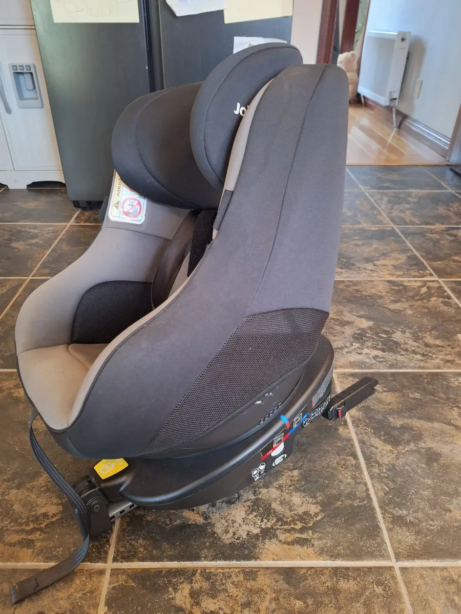 Joie car seat 360 isofix - Image 2