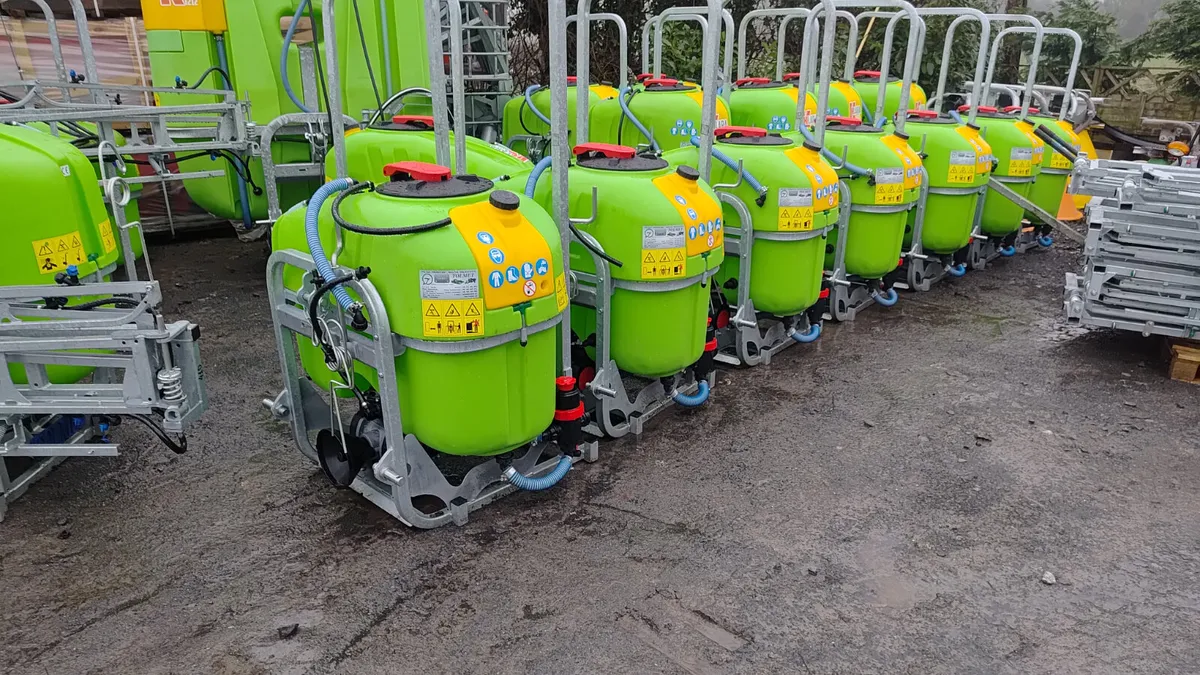 Sprayer  tolmet 1600€ - Image 1