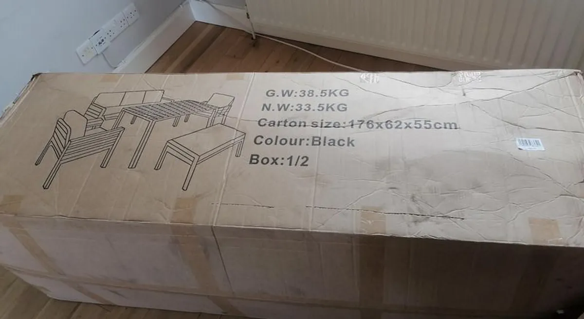 Outdoor dining sofa set - never used! - Image 2