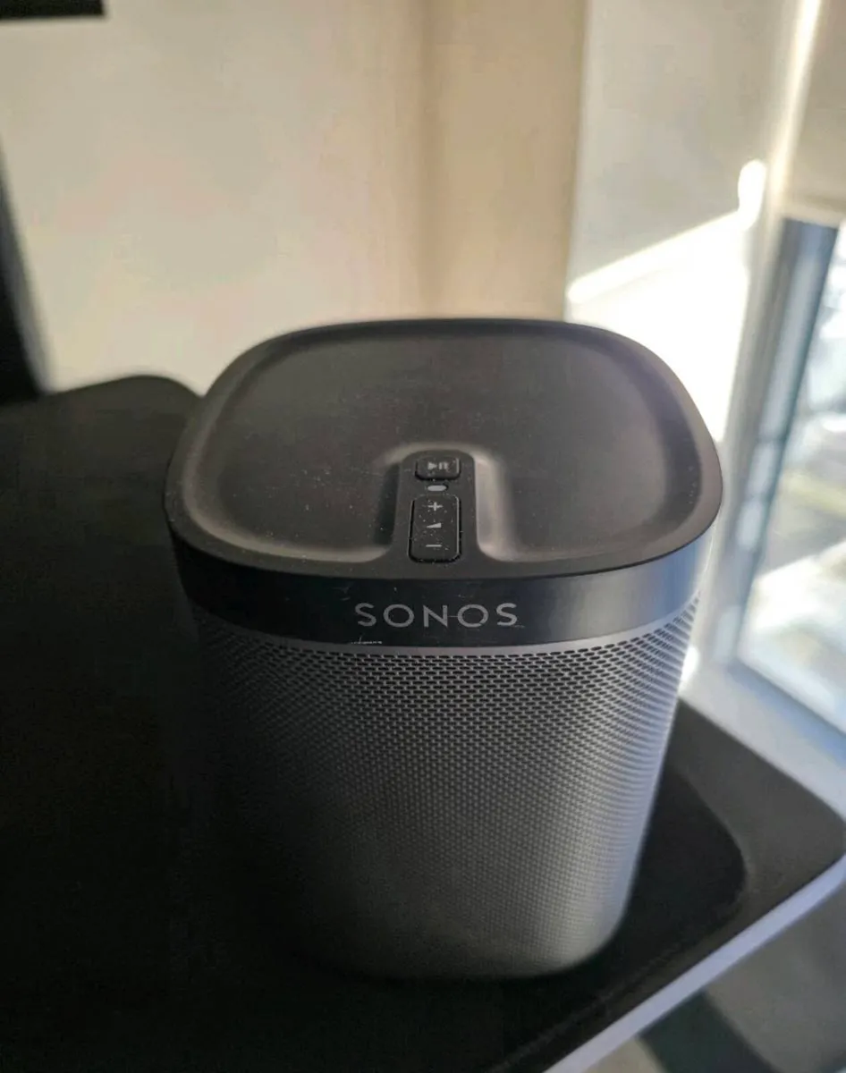 Sonos Play 1 WiFi speaker - Image 1