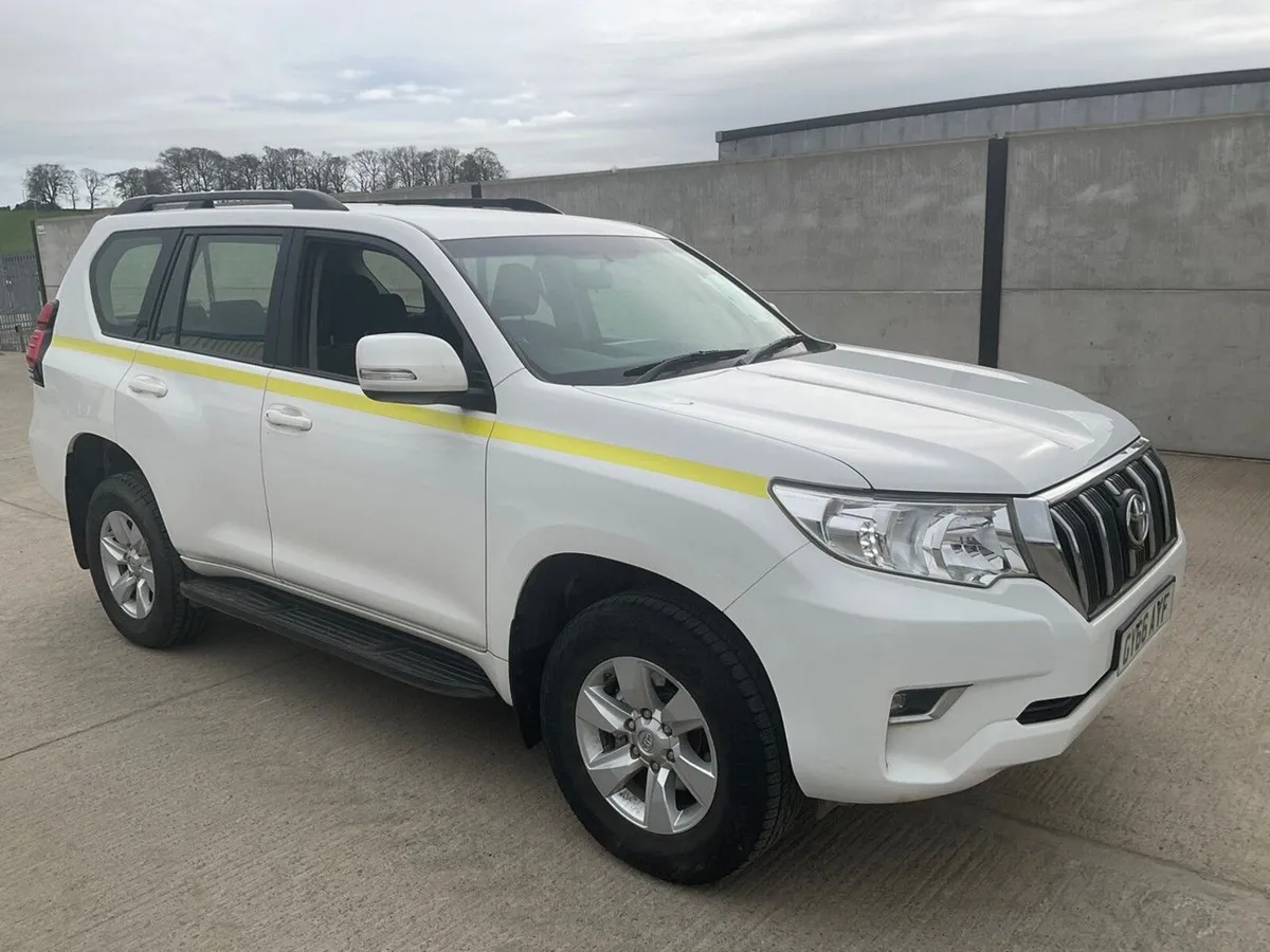TOYOTA LAND CRUISER ACTIVE SW 2.8 D-4D AUTOMATIC - Image 1