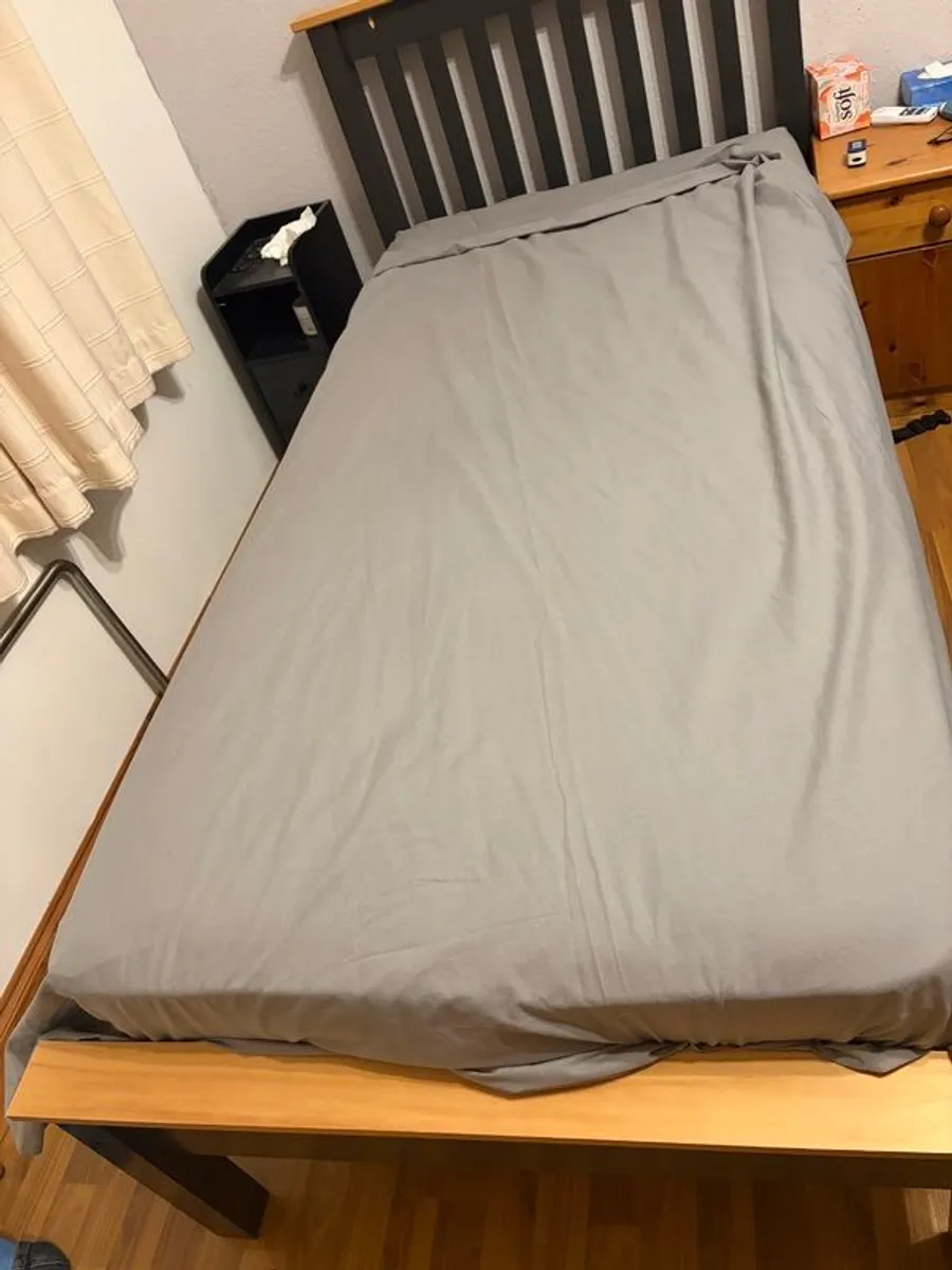 Single Bed - Image 2