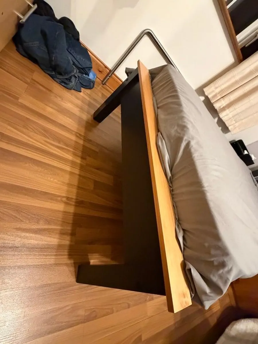 Single Bed - Image 3