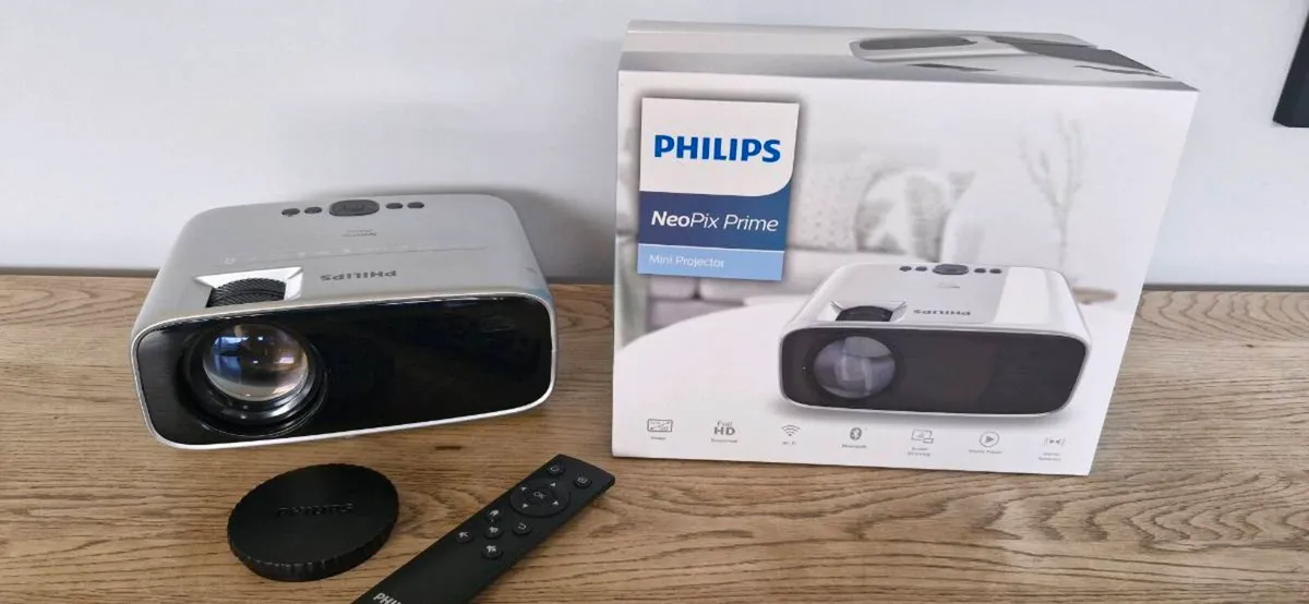 Video Projector - Image 1