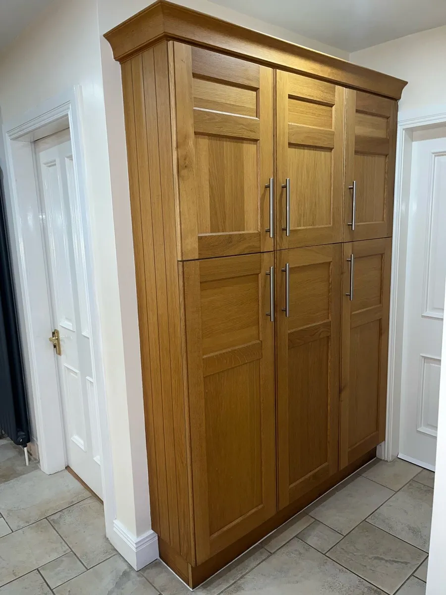 Kitchen - solid oak, Rangemaster oven & granite - Image 3