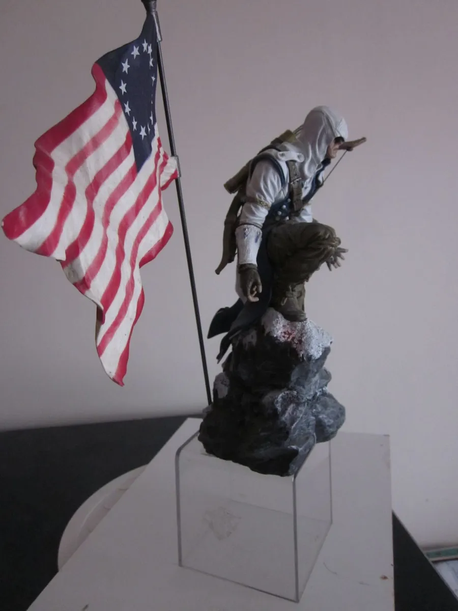 Assassins Creed Connor Statue Freedom 2012 - Image 2