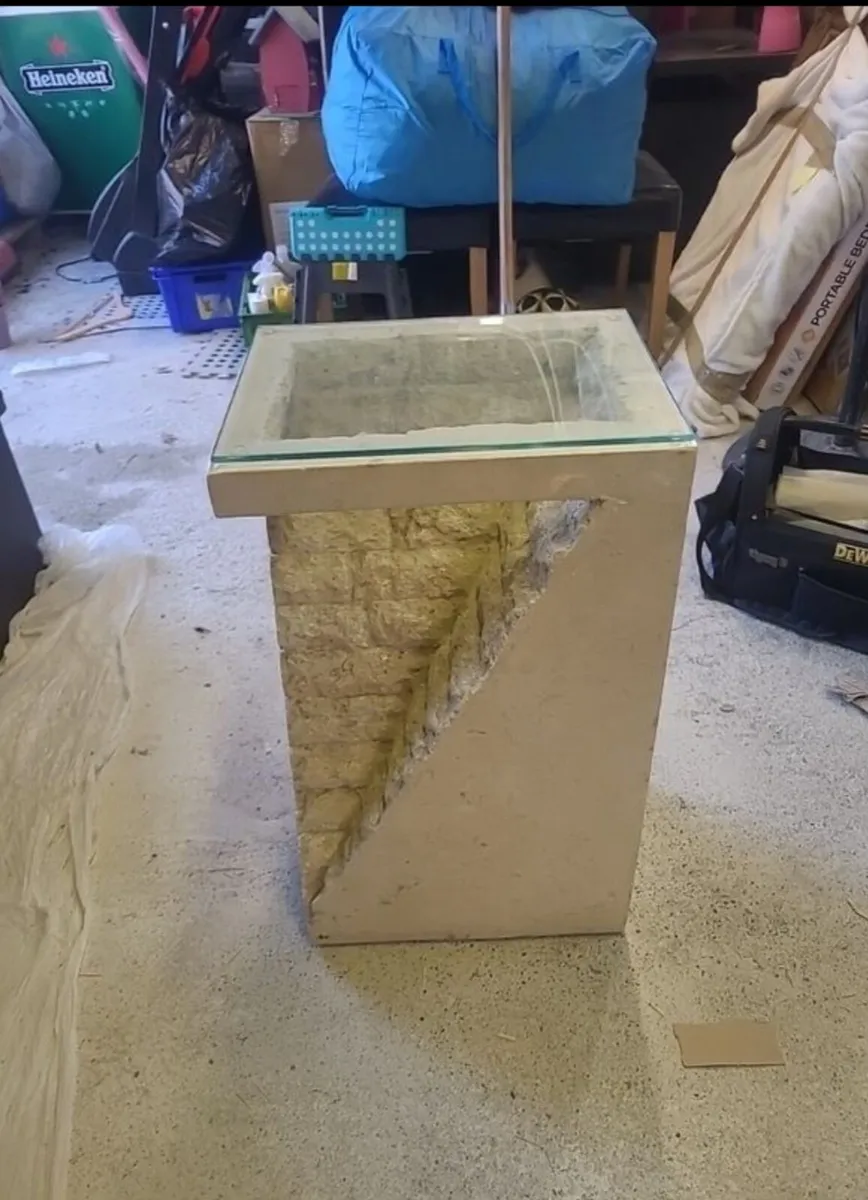 Marble Table - Image 1